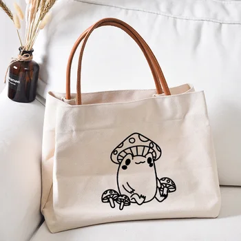 Сумка-тоут с принтом лягушки и грибов, подарочная книжная сумка, женская холщовая пляжная сумка, сумка для покупок, дорожная сумка по индивидуальному заказу, прямая поставка