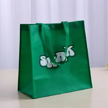 Оптовая продажа 500 шт. / лот, высококачественные сумки с логотипом на заказ, продвижение нетканых сумок, простой дизайн для одежды, хранения продуктов