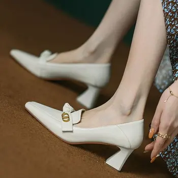 Модные брендовые босоножки Женская обувь Классические бежевые женские босоножки на высоком каблуке Летняя обувь Элегантный квадратный каблук с острым носком